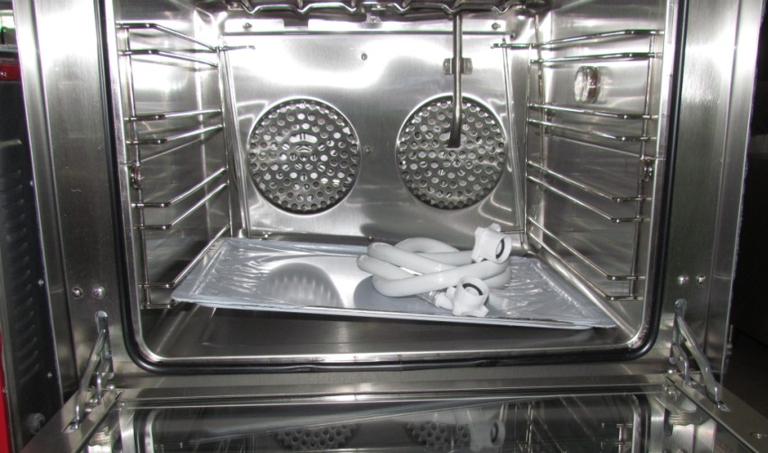 forno professionale a convezione in acciaio inox a 4 teglie